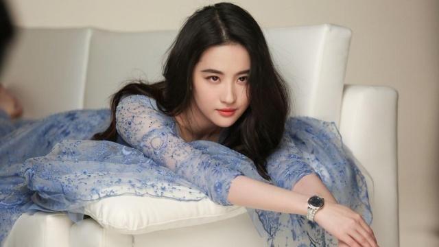 顾西爵最惊艳作品不是《岂言不相思》《最美遇见你》,而是第四本