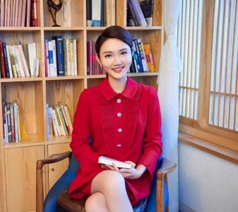 ​“挤”走董卿惹大祸，屡次犯错依旧稳坐央视？ 龙洋到底有什么来头