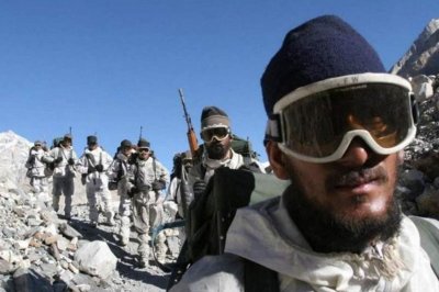 ​印度14个山地师，兵力超20万剑指中印边境，规模虽大但非精锐之师
