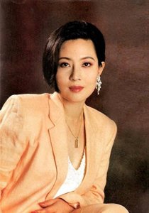 女星傅丽莉:嫁给帅哥演员孙淳,为何人到中年有遗憾还有眼泪?