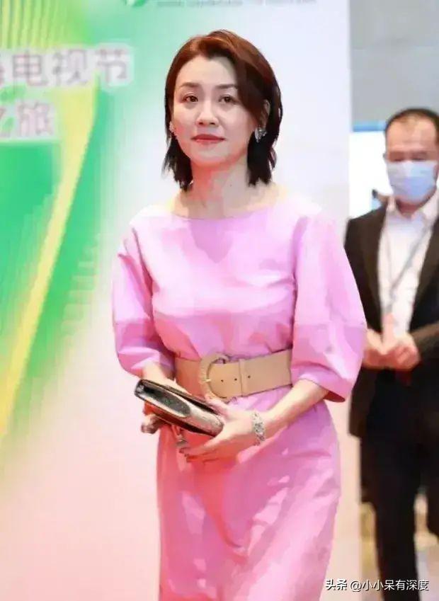 刘琳个人资料简介 演员刘琳近照，她坚持不扮嫩，被大导演抛弃后，嫁普通老公获幸福