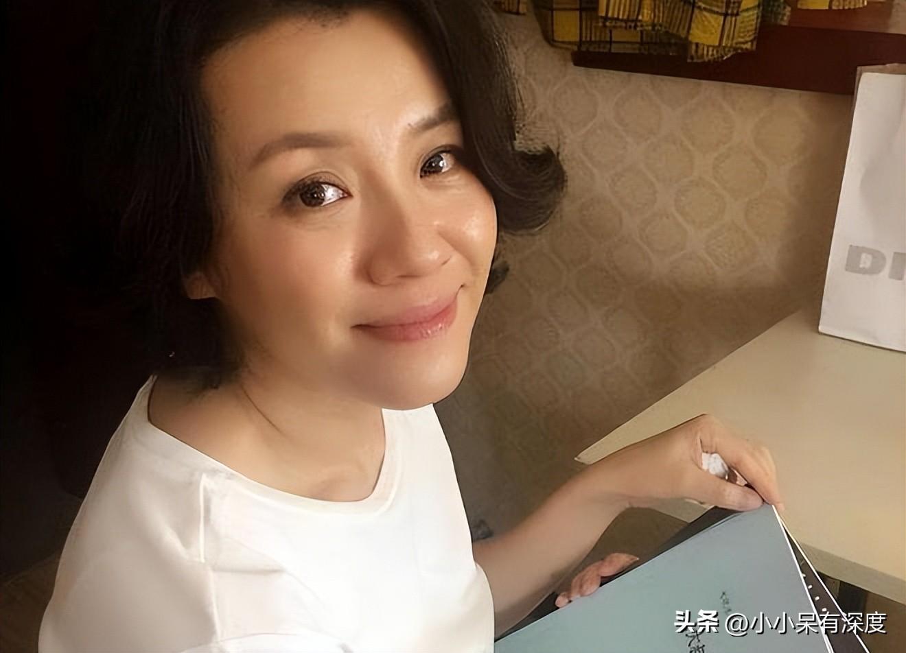 刘琳个人资料简介 演员刘琳近照，她坚持不扮嫩，被大导演抛弃后，嫁普通老公获幸福