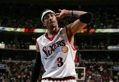 ​普通人能打NBA？看了1米83艾弗森恐怖天赋 你就不会这样想