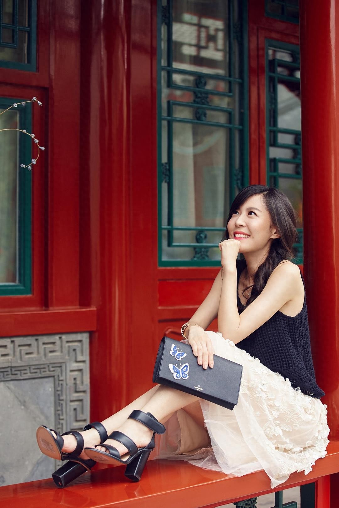 组团：内地女星李金铭