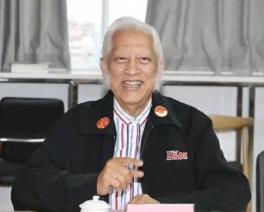 ​从孤儿到商界巨擘：熊德龙的中印尼情缘与非凡传奇