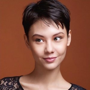 ​新时尚发型16款，多样修颜大不一样，看看有没有你喜欢的