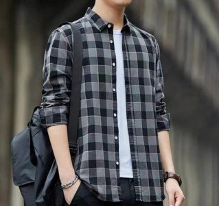 ​喜欢穿格子衫的男人(理工男为什么喜欢格子衫)