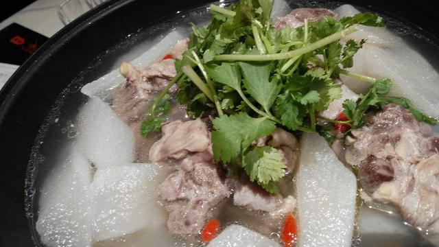 羊蹄怎么做好吃而且没有腥味（教你做美味又不腻的羊蹄）(3)