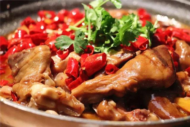 羊蹄怎么做好吃而且没有腥味（教你做美味又不腻的羊蹄）(2)