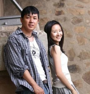 ​潘粤明董洁来龙去脉(潘粤明比董洁大几岁)