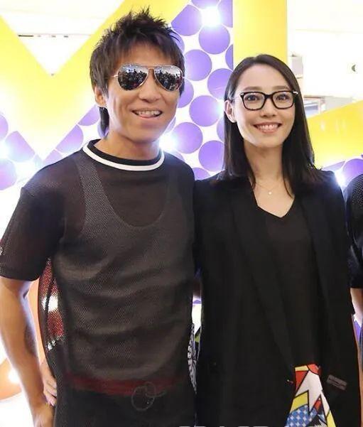 带娃插足初恋婚姻，她这是养不起小狼狗了？