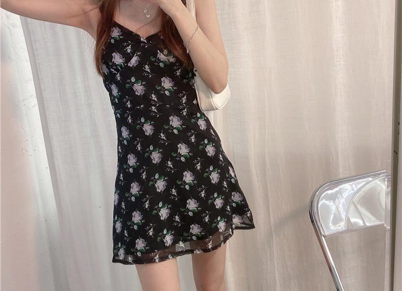 包含网恋表白情书100字给女生的词条
