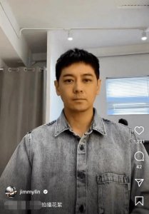 ​林志颖车祸后首晒拍摄花絮 古装扮相对镜眨眼帅气不减