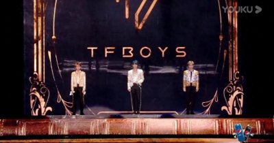 ​TFBOYS最新合照来咯～