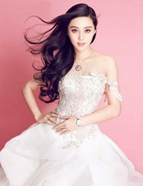 娱乐圈最具人气十大明星排行,范冰冰垫底刘德华第三第一果然是他