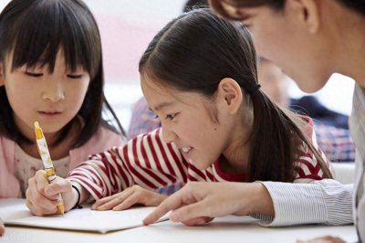 ​拒绝无效打工！女生暑假值得尝试的5个岗位清单