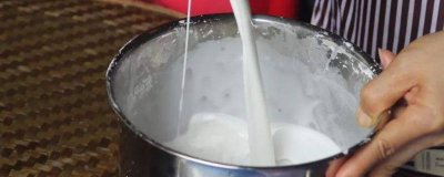 ​肠粉米浆1斤米兑多少水比例 打肠粉米浆一斤米要多少水