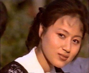 ​李红：相伴余秋雨14年却抵不过新欢，独自承受泪水给女儿一个家