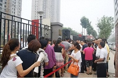 ​怪了！二楼为啥越来越不受欢迎？住户直言很后悔，只因为三个原因