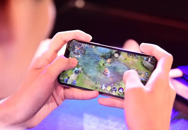 三七互娱的行业地位(成龙代言背后的玩家)(9)