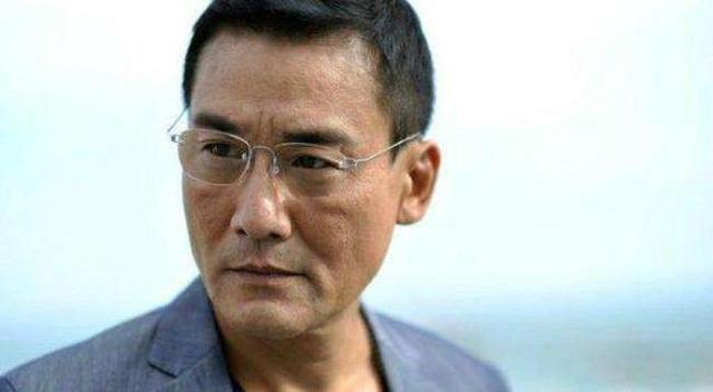 梁家辉有了老婆才有情人（风光背后是对妻女的愧疚）(26)