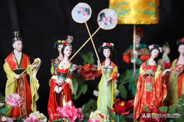 龙门石窟里边的卢舍那大佛介绍（龙门石窟卢舍那大佛竟然是这样建造的）(11)