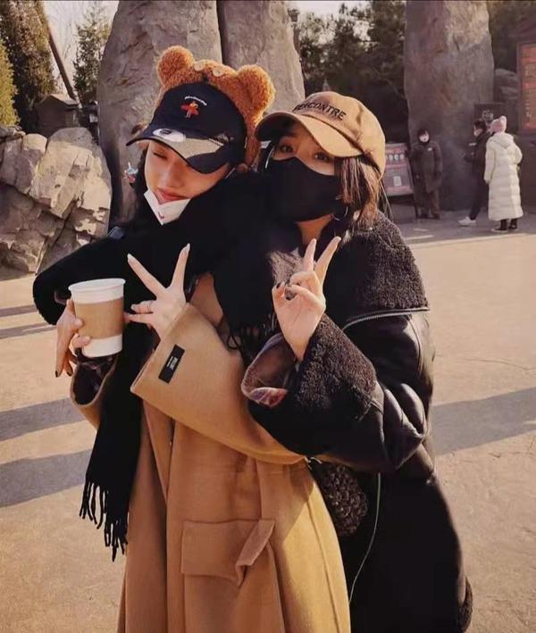 金卡戴珊学习法律（卡戴珊通过司法考试）(1)