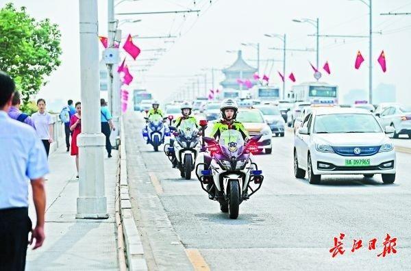 “平安武汉”建设迈上新台阶，大事不断中全年一城平安