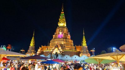 ​刷屏朋友圈的《猎毒人》明山的外景地是西双版纳，旅游业发达