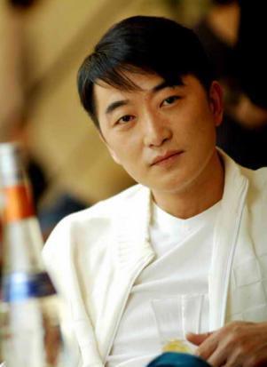 低调成这样？圈内竟没人知道他们是夫妻，30年恩爱还甜过初恋