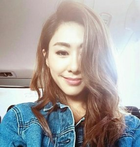 ​胡定欣：两届视后因歧视大陆而冷藏？被爆同时交往7个男友