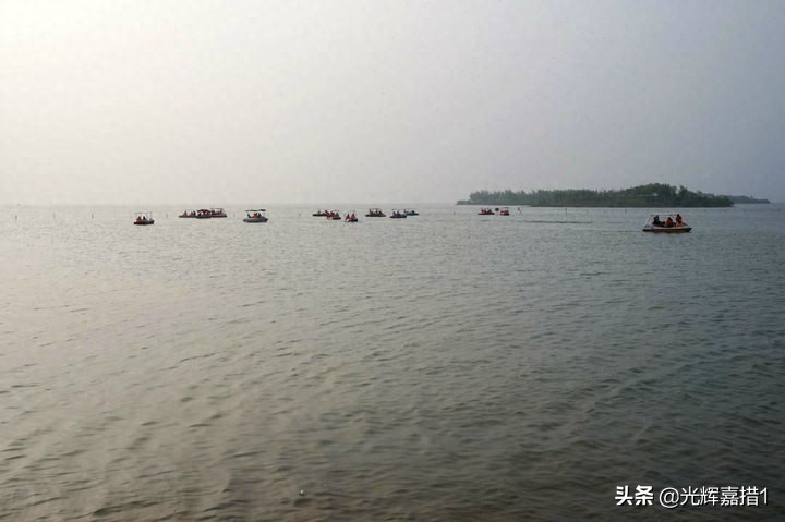 江苏省北部宿迁和新沂间湖泊，骆马湖