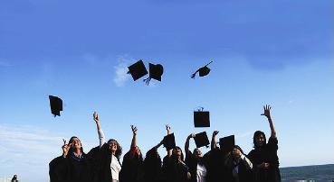 博士和研究生哪个学历高(博士和研究生有什么区别)