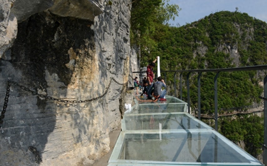 9张照片，9条玻璃栈道，哪一张让你隔着屏幕都觉得害怕？