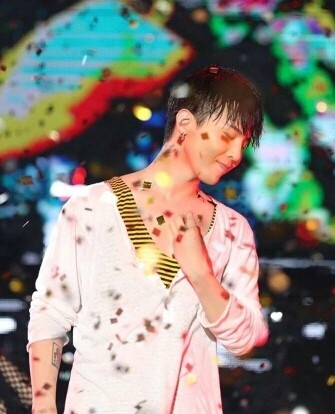 BIGBANG权志龙洛阳演唱会现场照，这次很“严肃”！