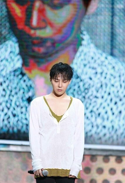 BIGBANG权志龙洛阳演唱会现场照，这次很“严肃”！