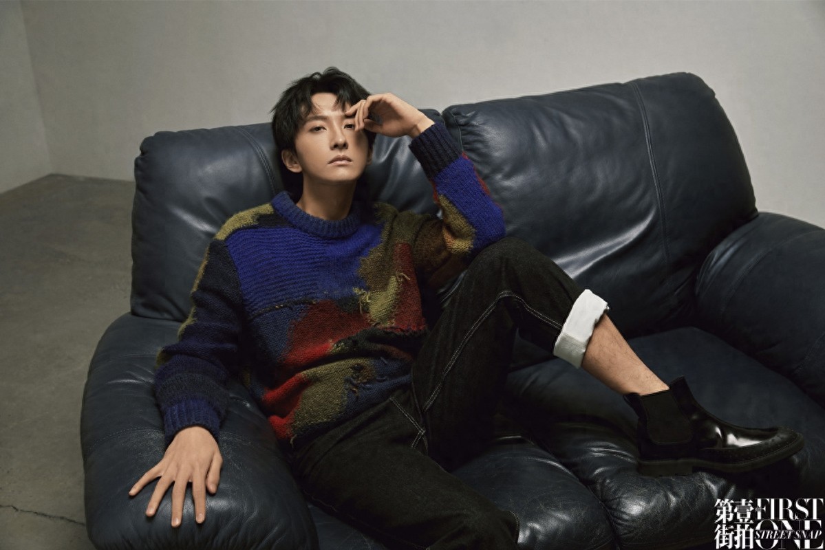 牛骏峰写真集，帅气迷人