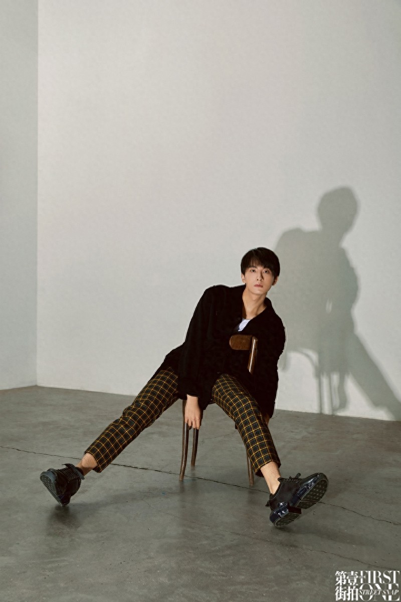 牛骏峰写真集，帅气迷人