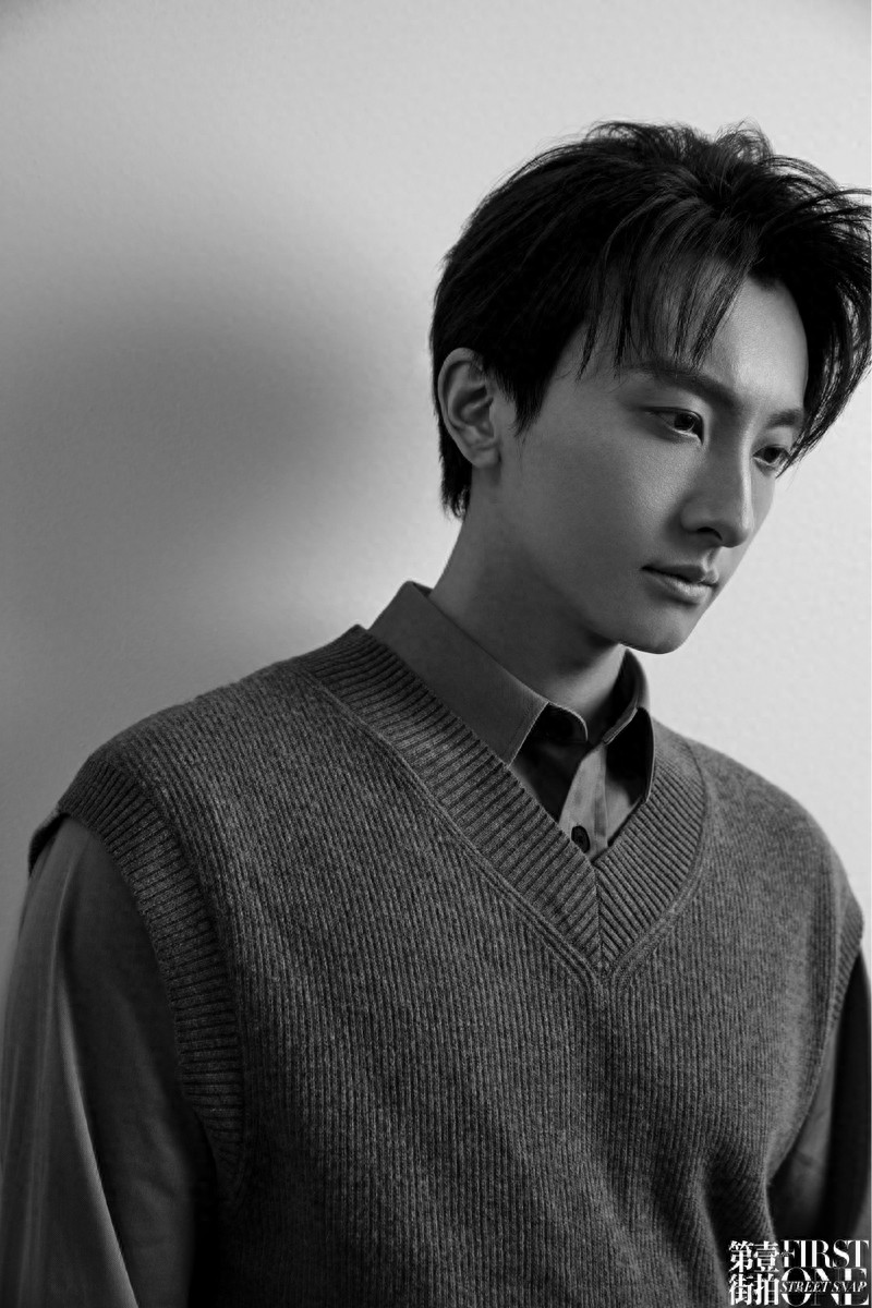 牛骏峰写真集，帅气迷人