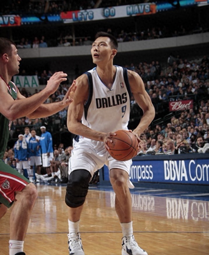 易建联重返NBA，回顾阿联NBA生涯数据