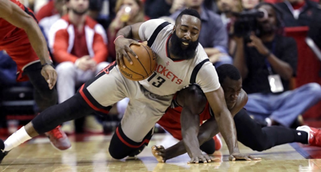 篮球——NBA常规赛：火箭不敌猛龙